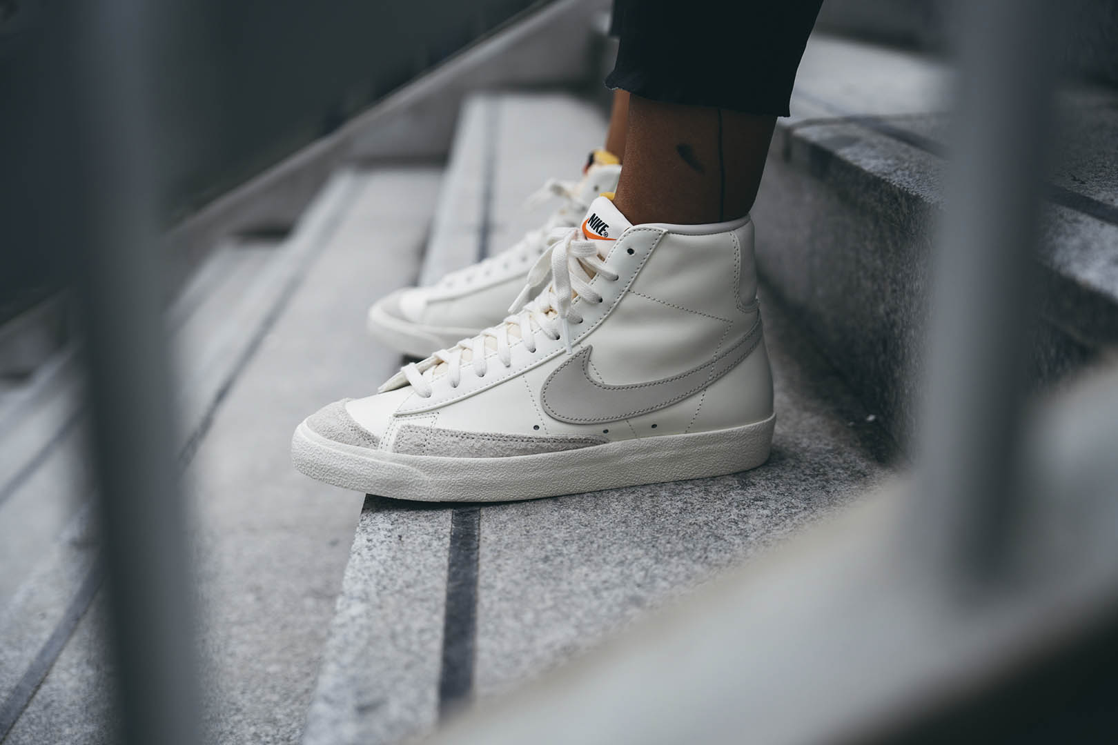 Women's shoes Nike W Blazer Mid '77 Vintage Sail/ Light Bone-Sail